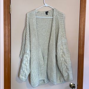 Oversized Cardigan